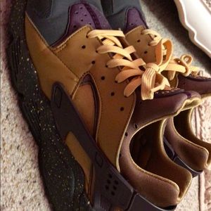 Nike huaraches